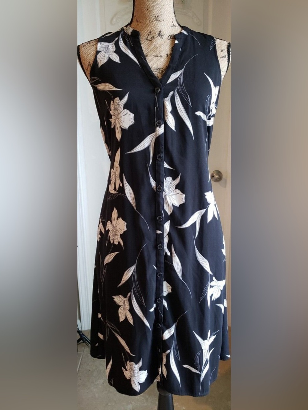 a new day Black Floral Button-Front Midi Dress